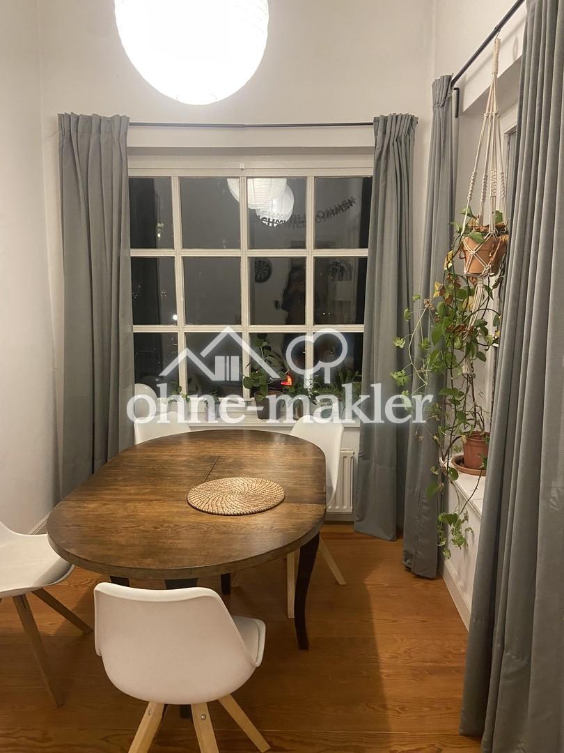 Modernisierter Altbau - mit 4 Meter hohen Stuckdecken im Herzen von Eimsbüttel - Photo 2