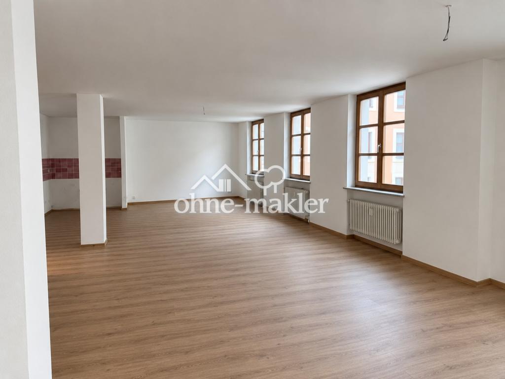 Großzügige 4-Zimmer Wohnung in der Landshuter Altstadt - Foto 1