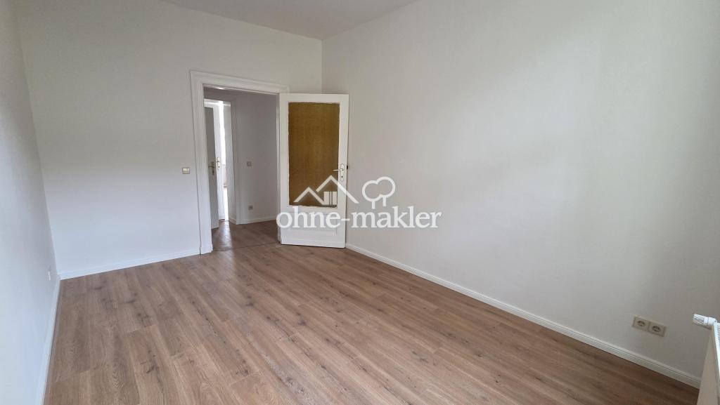 Großzügige 2-Zi Wohnung, EBK, Großes Dusch- Wannenbad, sehr hell - Foto 1