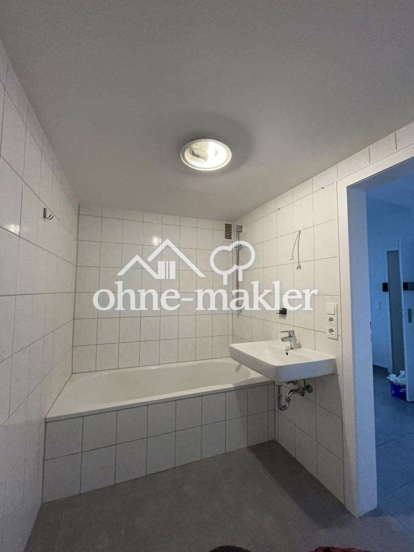 Helle sanierte 3-Zimmer-Wohnung mit zwei Balkonen in Rheinnähe - Photo 3