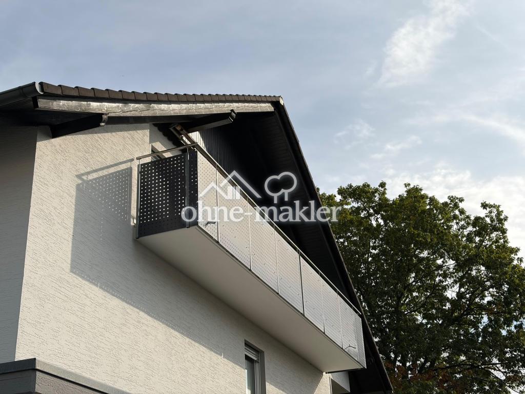 Großzügige Dachgeschosswohnung in Paderborn-Elsen – Mit XXL-Sonnenbalkon zum Entspannen! - Photo 3
