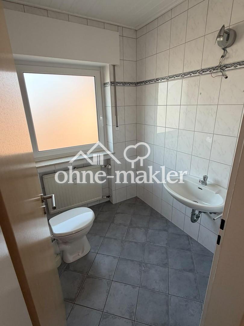 Großzügige Dachgeschosswohnung in Paderborn-Elsen – Mit XXL-Sonnenbalkon zum Entspannen! - Photo 1