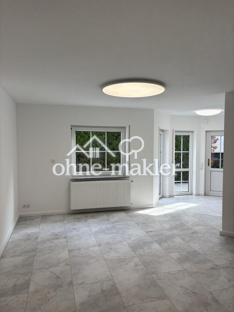 Freundliche helle Souterrainwohnung in Zornheim - Photo 1
