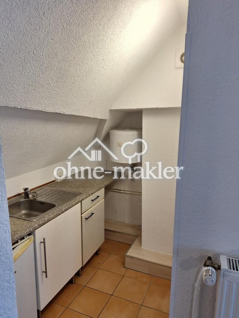2 Raumwohnung mit Kochnische DG Gaustrasse XXX - Photo 1