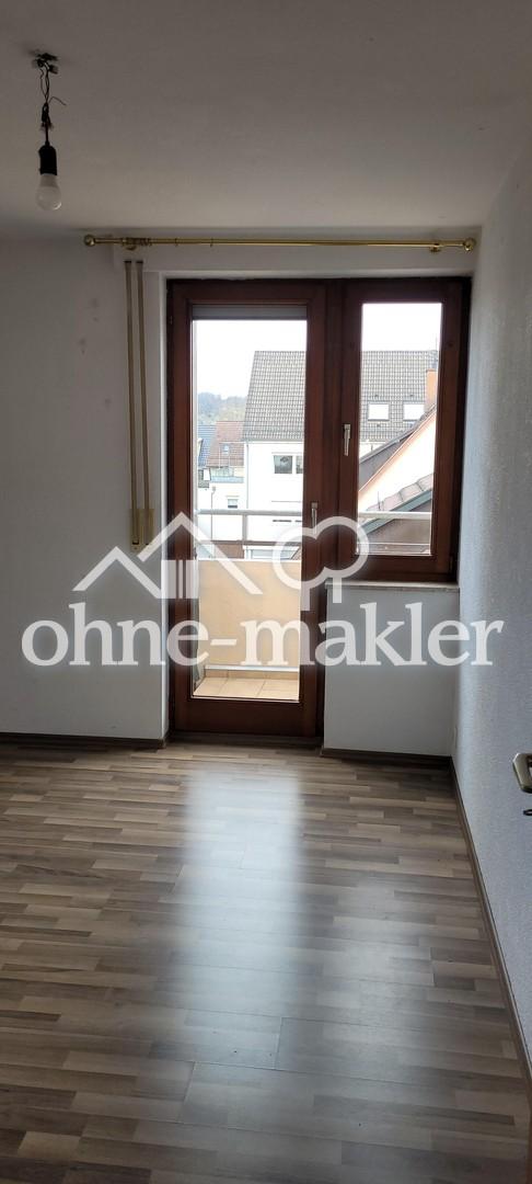 3-Zimmer-DG Wohnung mit Balkon & Garage in Stuttgart-Weilimdorf - Foto 3