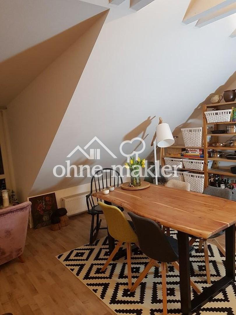 3 Zi. Dachgeschoss Wohnung mit gr. Balkon in Waldtrudering ab 01.12.26 - Foto 2