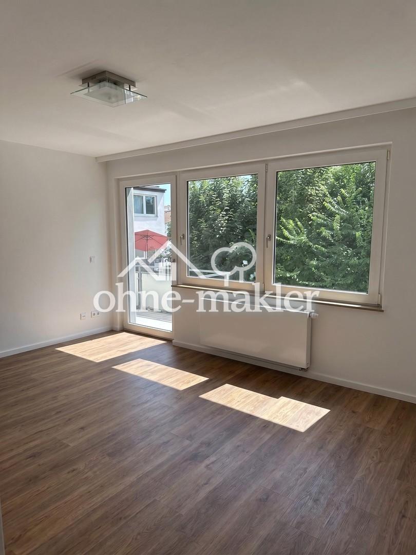 Kernsanierte 4 Zimmer Wohnung mit Balkon & Aufzug - Foto 2