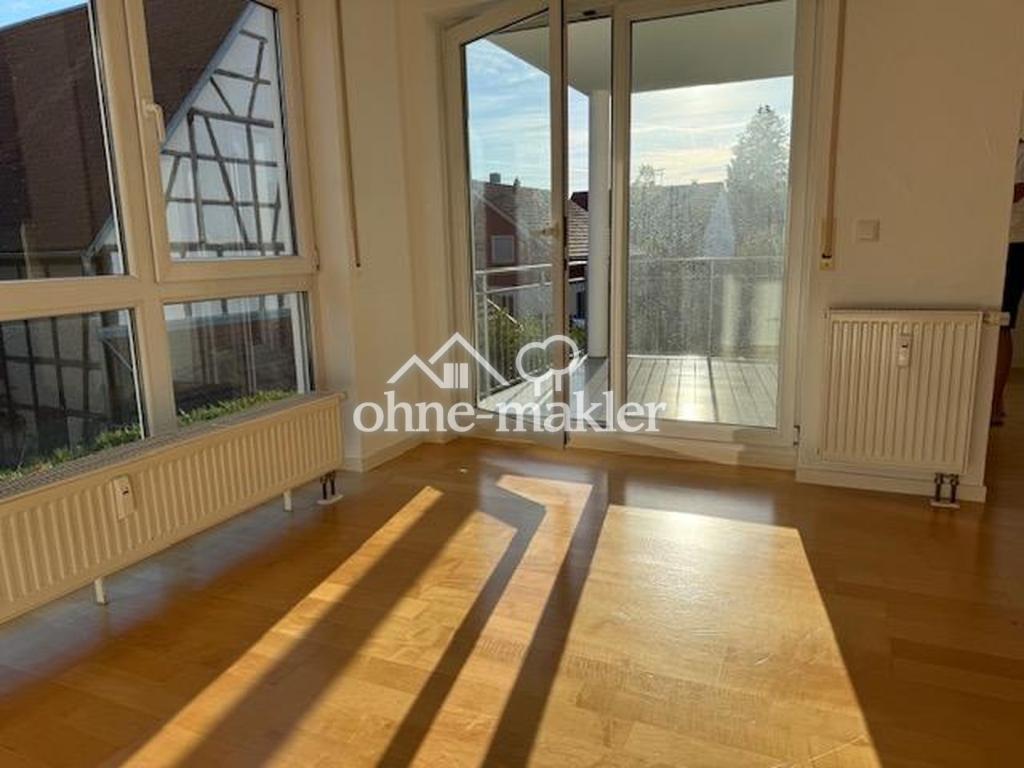 Stilvolle sonnendurchflutete 3,5 Zimmer-Wohnung mit zwei Balkonen in SW-Lage plus Parkplatz - Foto 2