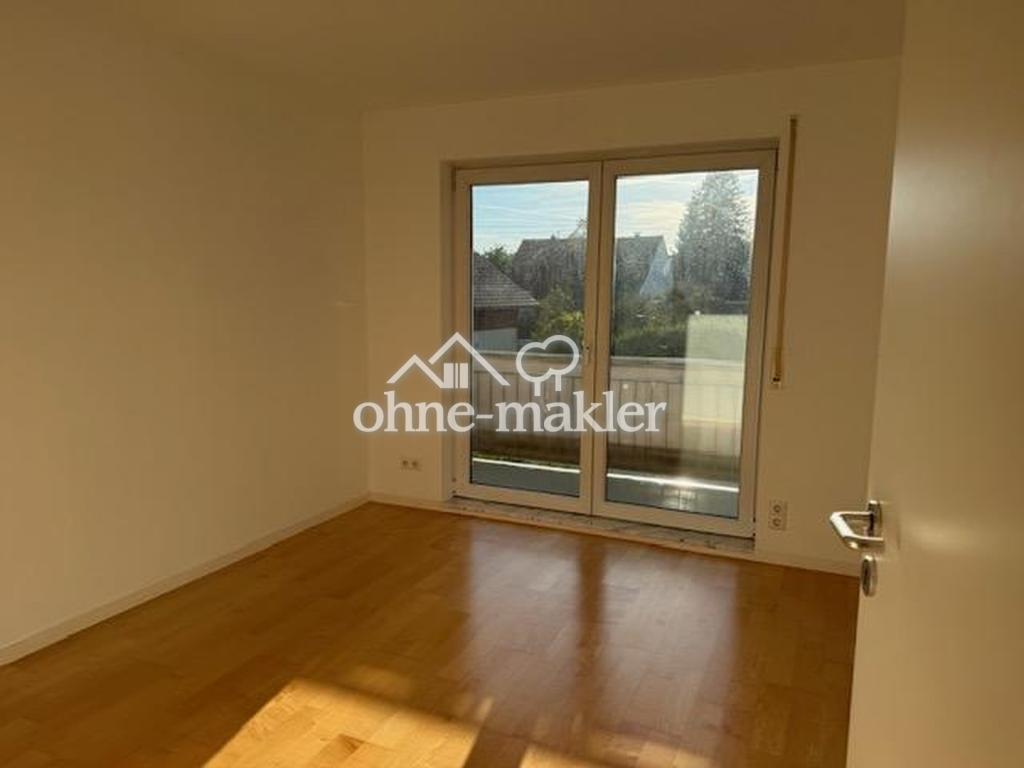 Stilvolle sonnendurchflutete 3,5 Zimmer-Wohnung mit zwei Balkonen in SW-Lage plus Parkplatz - Foto 4