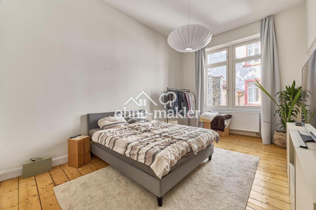 Sehr schöne 2 ZKB Altbauwohnung in U5 mit EBK/ Nähe Klinikum - Foto 1