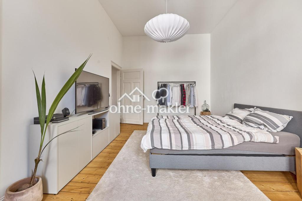 Sehr schöne 2 ZKB Altbauwohnung in U5 mit EBK/ Nähe Klinikum - Foto 2