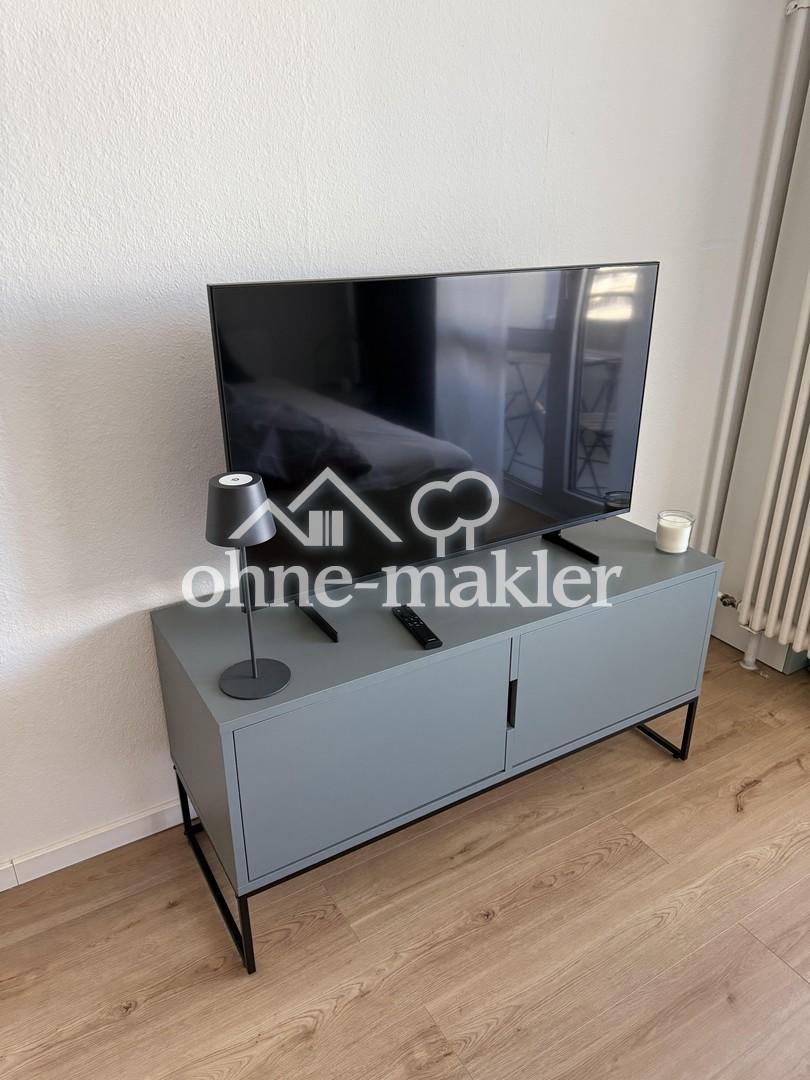 Stilvolle 1-Zimmer-Wohnung mit gehobener Innenausstattung mit Balkon und EBK in München Berg am Laim - Foto 1