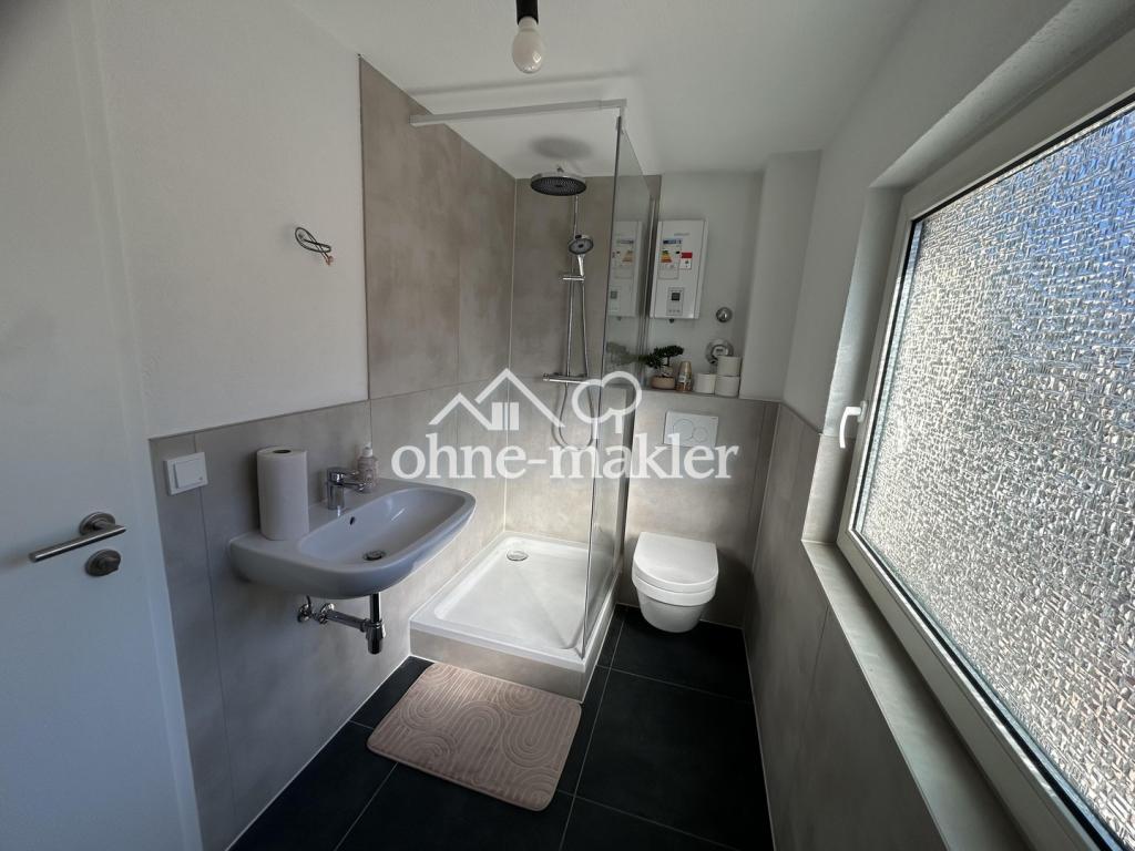 Zwei frisch sanierte 3-Zimmer-Wohnung mit hervorragender Verkehrsanbindung - Photo 3