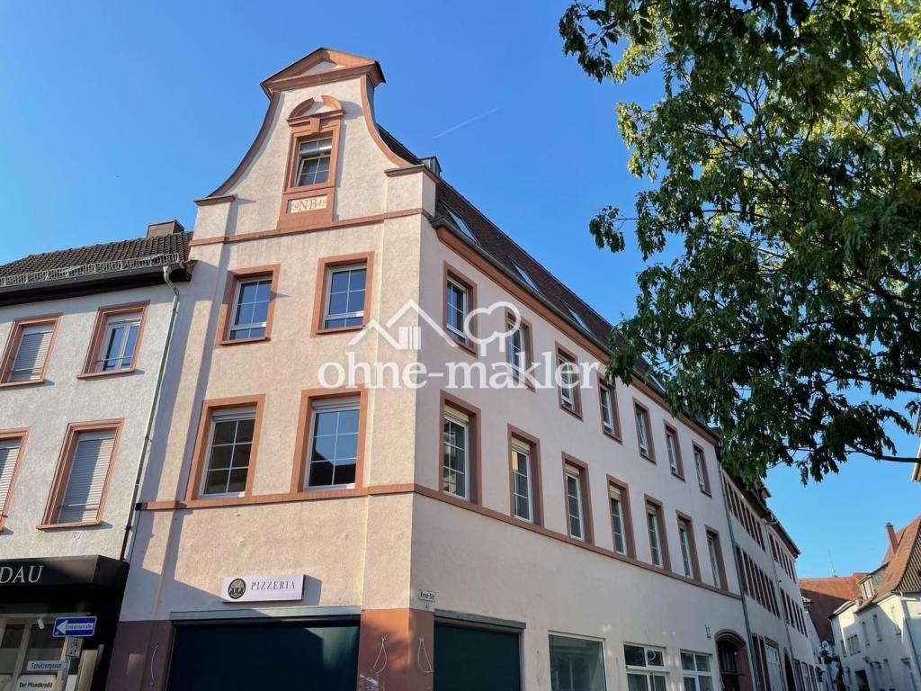 Frisch saniert: 4ZKB, 116 m² + Kellerabteil, Fußgängerzone – 2,70 m Deckenhöhe, Haustechnik neu - Foto 2