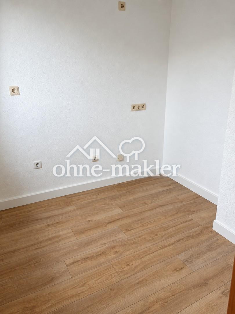 helle 3 Zimmer mit neuem Boden, frei ab sofort - Foto 5
