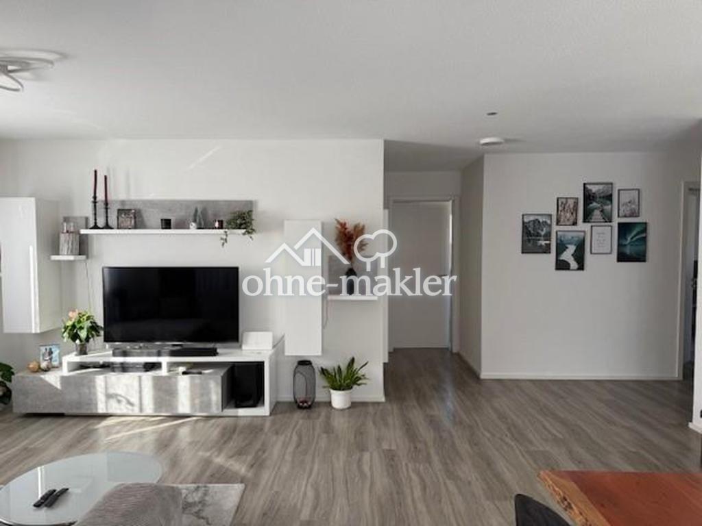 Einziehen und Wohlfühlen: Moderne 3,5-Zimmer Wohnung mit Terrasse in Sulz a.N. - Holzhausen - Photo 1
