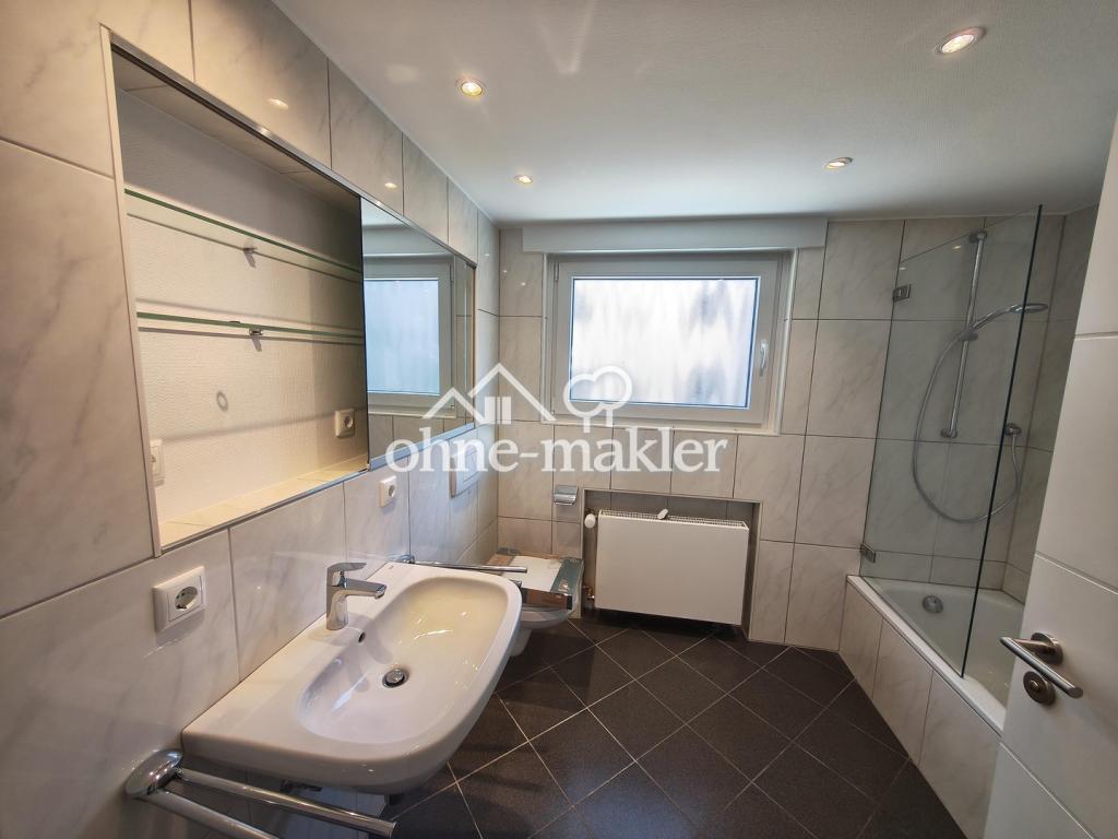 Smart & modernisiert: Zentrumsnahe 3-Zimmer-Wohnung mit Südbalkon & Garagenstellplatz - Photo 2
