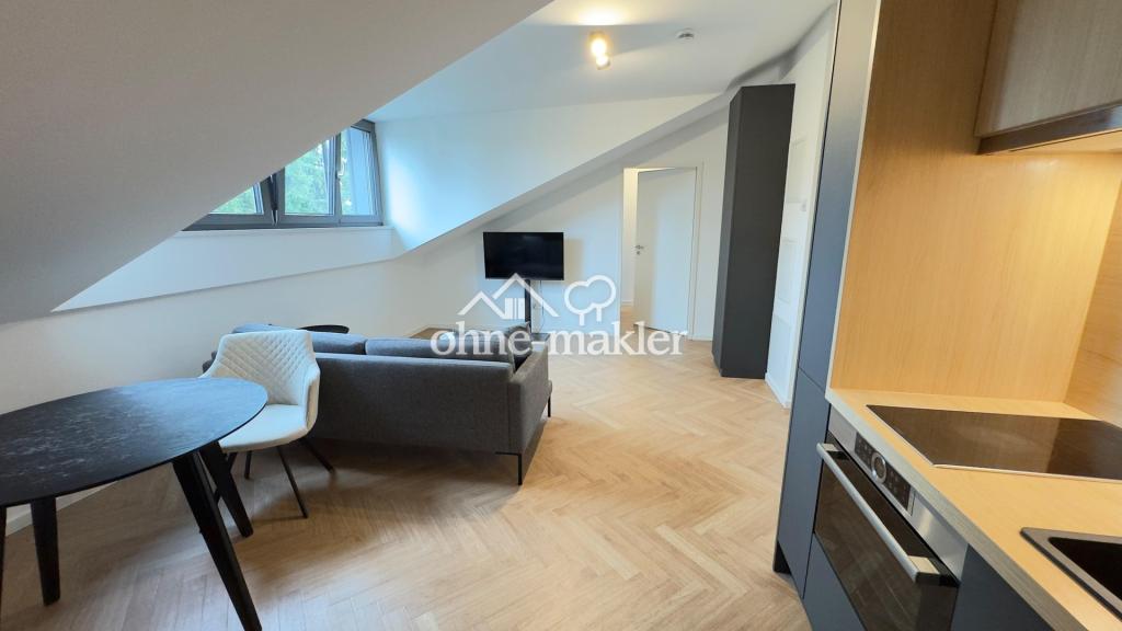 Möbliert & sofort verfügbare 2-Zimmer-Dachgeschoss-Mietwohnung in Perlach - Photo 4