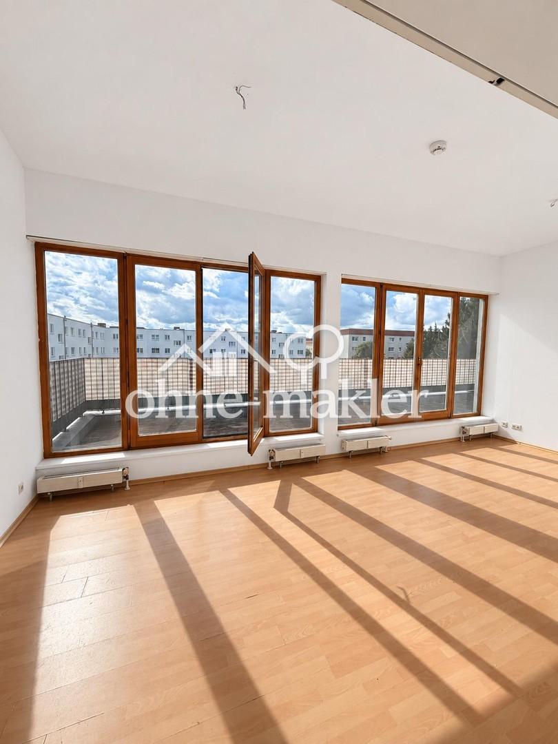 Dachgeschoss mit rund 28 m² Terrasse über die ganze Breite, 3 Zimmer, wenige Minuten zum Bahnhof - Foto 2