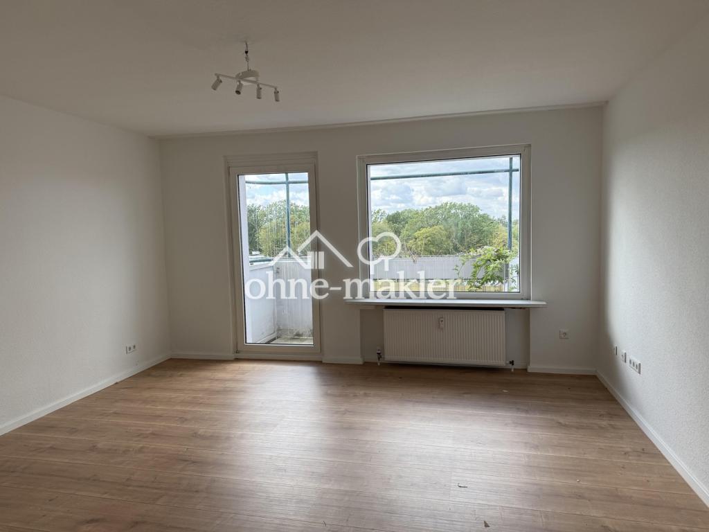 3-Zimmer-Dachgeschosswohnung in Refrath - Photo 1
