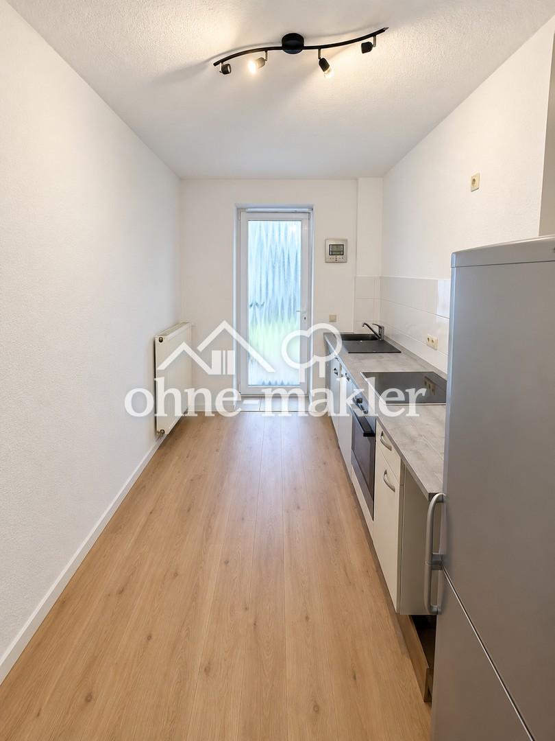 1 Zimmer mit separater Küche und eigener Terrasse, nahe Hauptbahnhof (auf Wunsch möbliert) - Photo 1