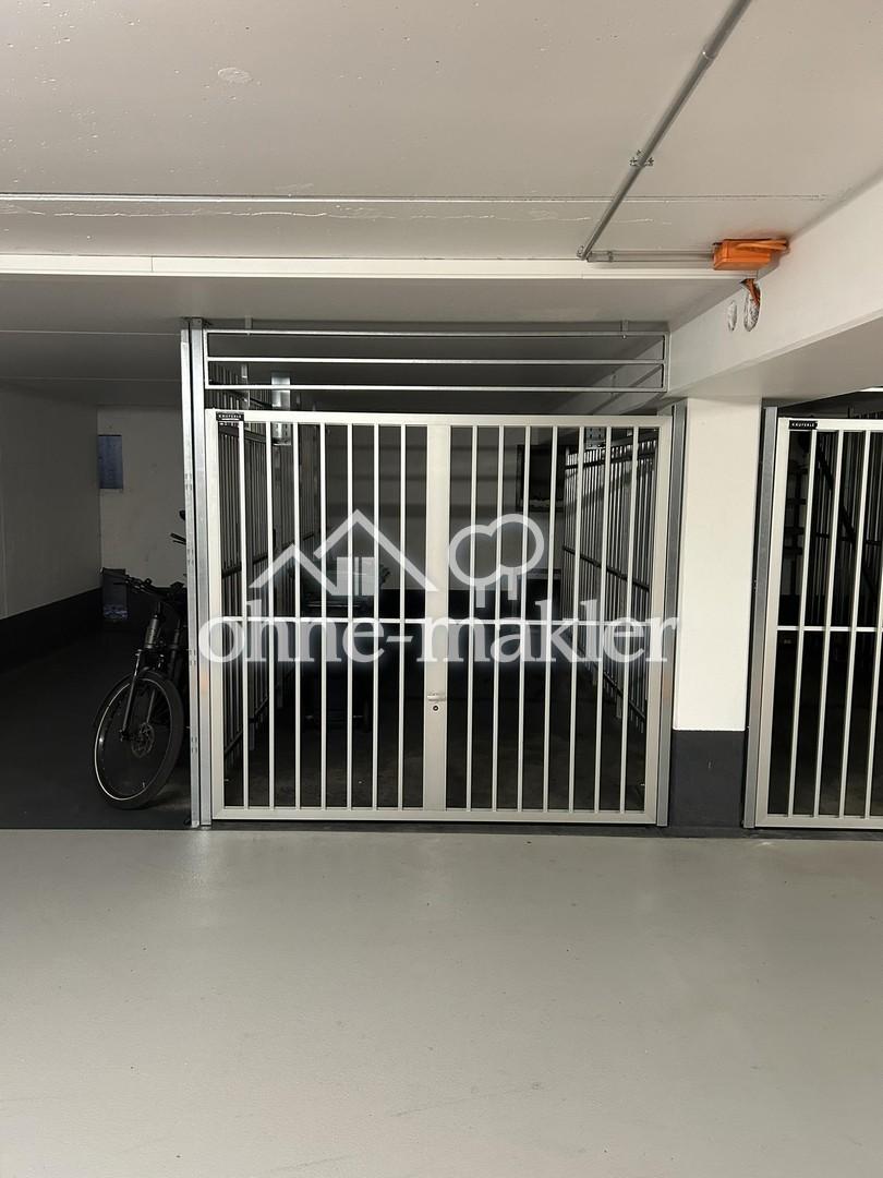 Vorankündigung: Neu sanierte 3 Zimmer Wohnung mit sonnigem Balkon, Aufzug, TG-Stellplätzen - Foto 2