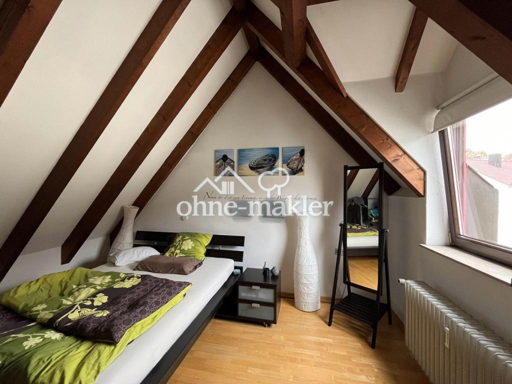 Außergewöhnliche Dachgeschosswohnung in Stuttgart-West - Foto 1