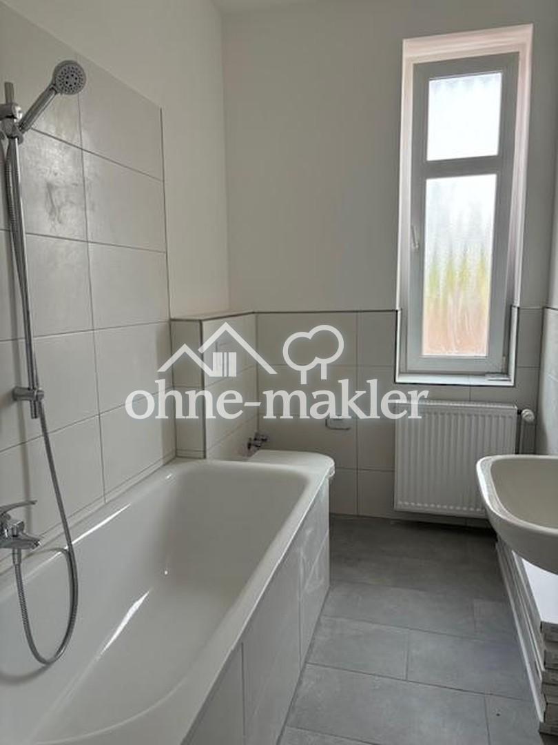 Besondere Altbau-Wohnung mit eigenem Garten-Teil - Foto 4