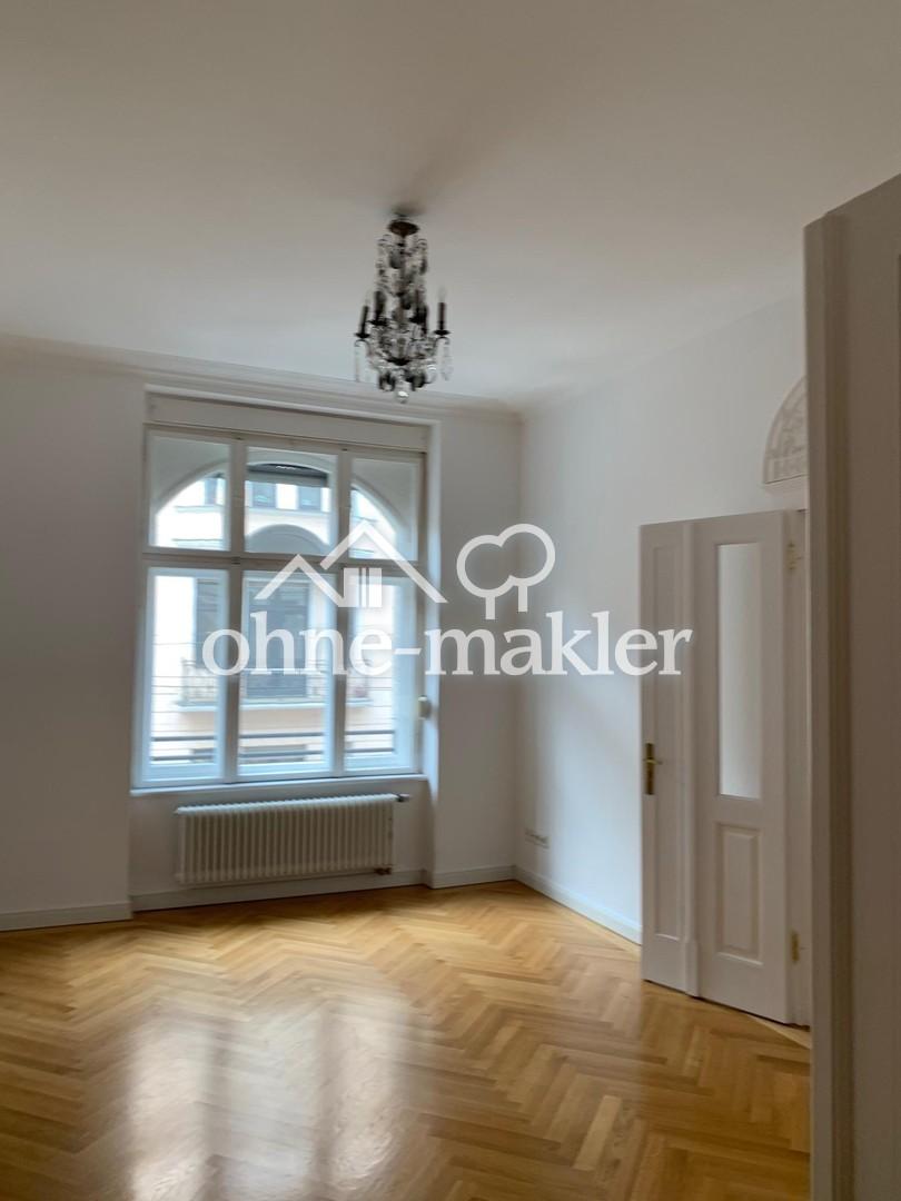 Repräsentatives Altbau-Juwel im Herzen des Lehels – Wohnen in der begehrten Thierschstraße - Photo 2