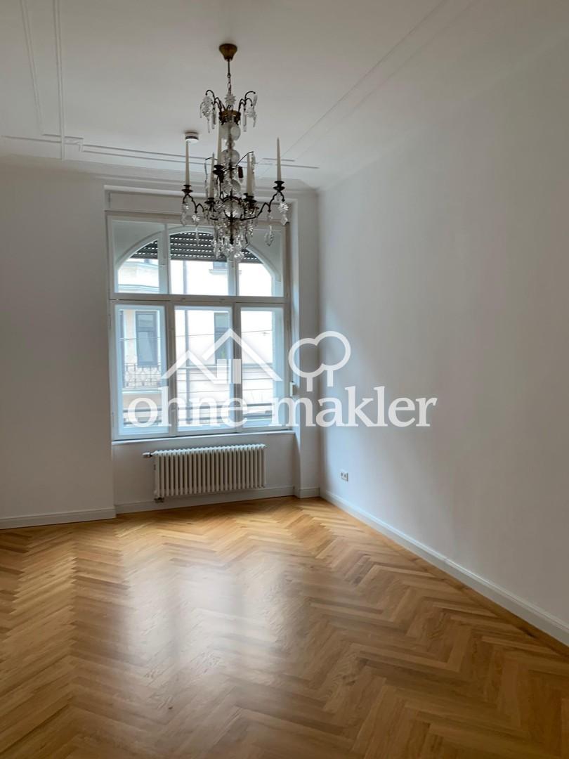 Repräsentatives Altbau-Juwel im Herzen des Lehels – Wohnen in der begehrten Thierschstraße - Photo 1