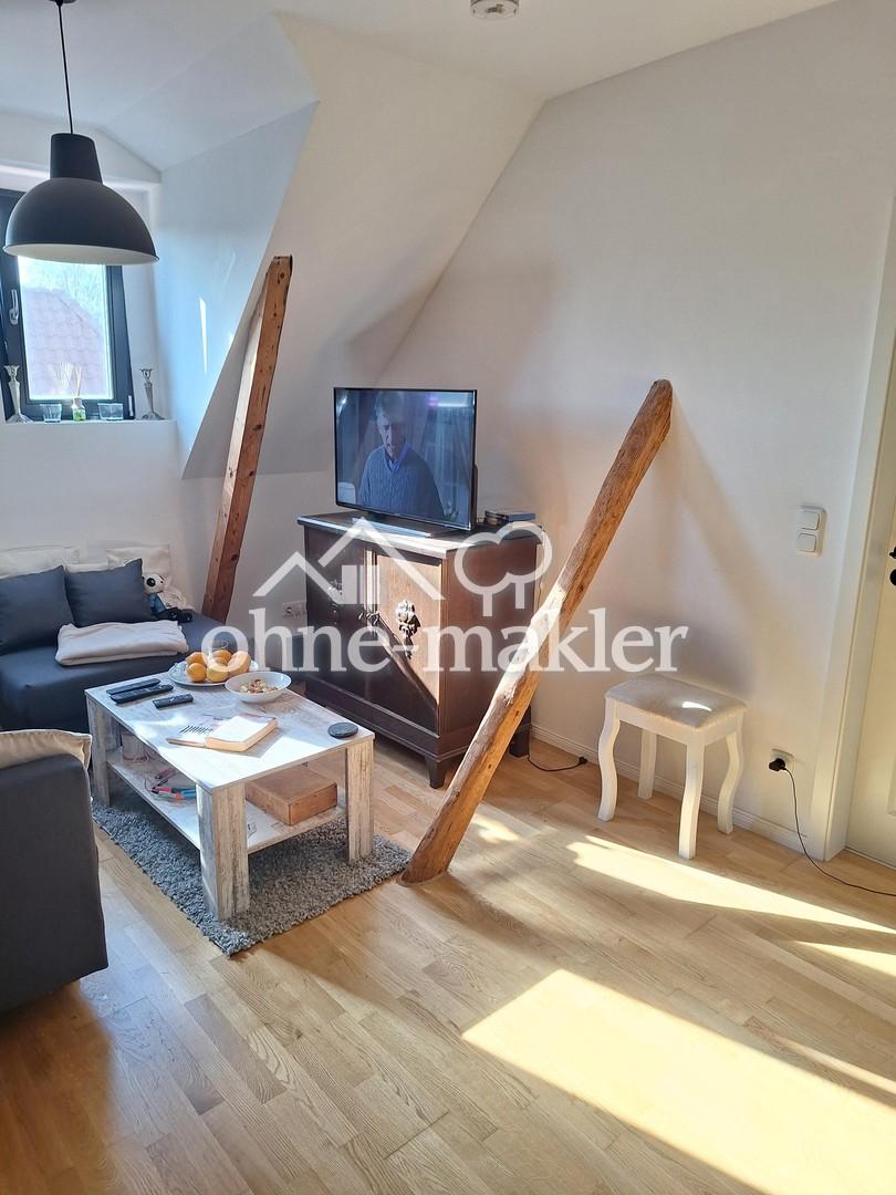 2-Zimmerdachgeschosswohnung, EBK, Fußbodenheizung im Bad, PKW-Stellplatz - Photo 1