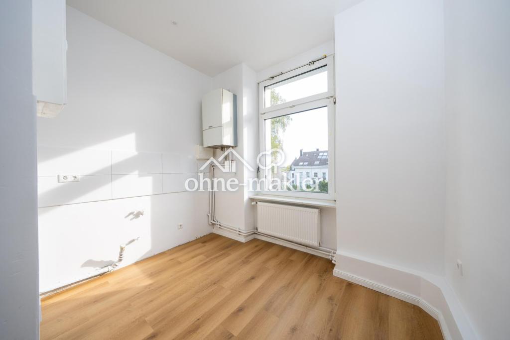 Erstbezug nach Sanierung: Helle 3-Zimmer-Altbauwohnung im denkmalgeschützten Jugendstilhaus - Photo 4