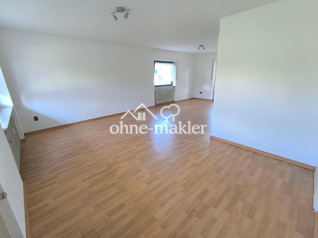 Lichtdurchflutete 1-Zimmer-Erdgeschosswohnung mit Terrasse in Großen Linden - Photo 1