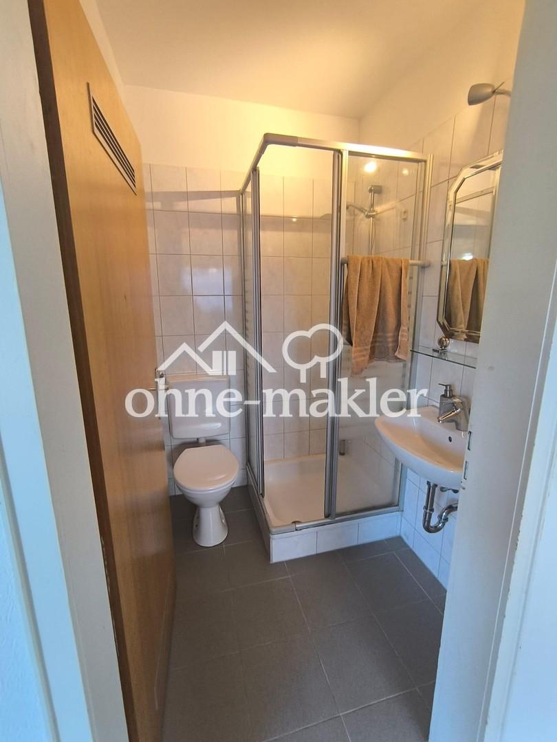 Lichtdurchflutete 1-Zimmer-Erdgeschosswohnung mit Terrasse in Großen Linden - Photo 5