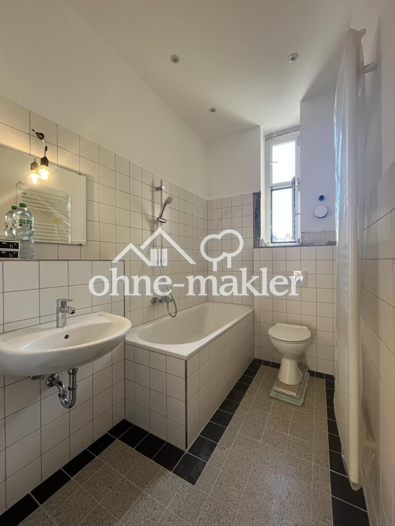 Kernsanierte 3-Zimmer-Wohnung mit 2 Balkonen inmitten der schönen Oststadt - Foto 4
