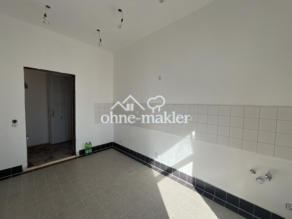 Kernsanierte 3-Zimmer-Wohnung mit 2 Balkonen inmitten der schönen Oststadt - Foto 3