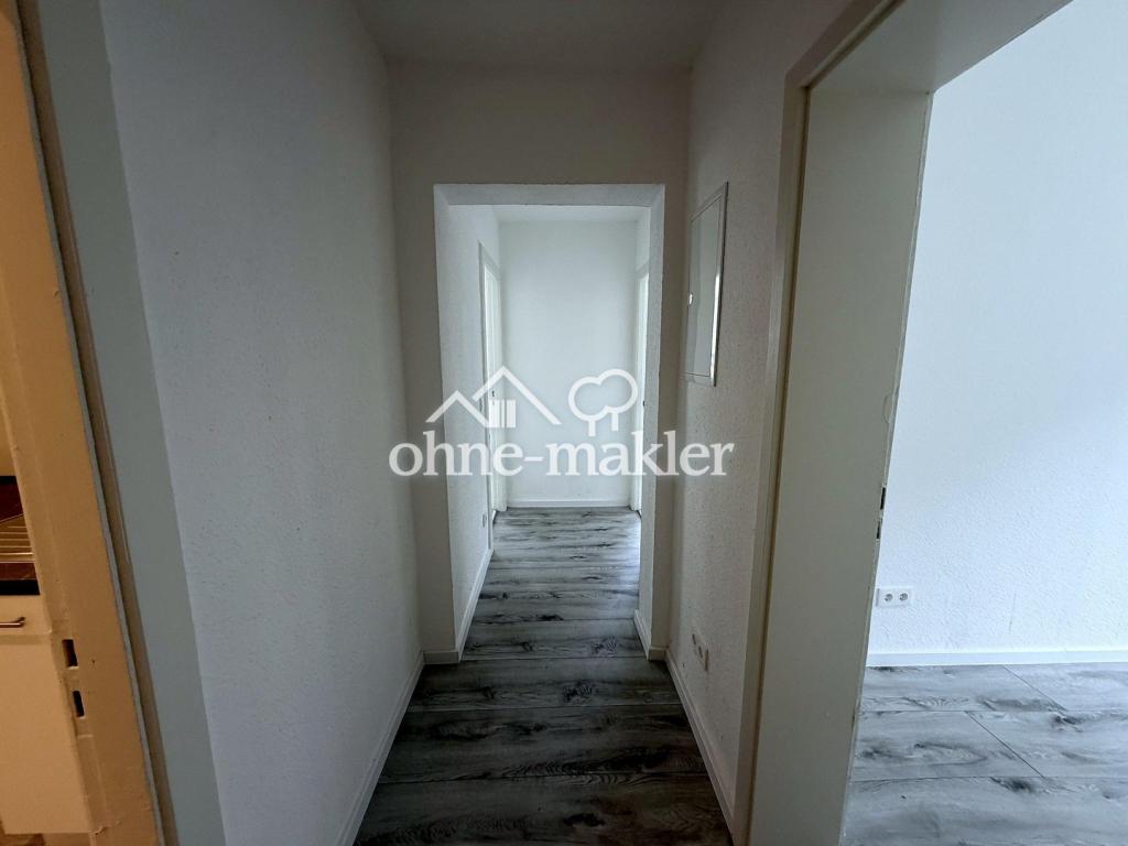 Frisch renovierte 3-Zimmer-Altbauwohnung mit Erker und neuer Einbauküche in Kiel-Wellingdorf - Foto 3