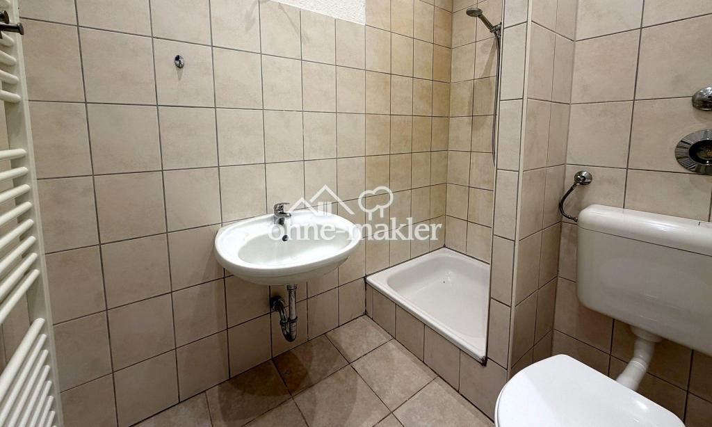 Frisch renovierte 3-Zimmer-Altbauwohnung mit Erker und neuer Einbauküche in Kiel-Wellingdorf - Foto 2