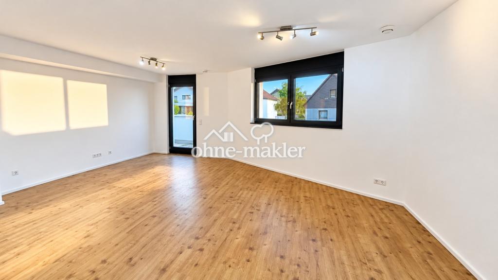 Über den Dächern von Böblingen – moderne 3-Zimmer-Wohnung mit großer Terrasse & TG - Photo 2