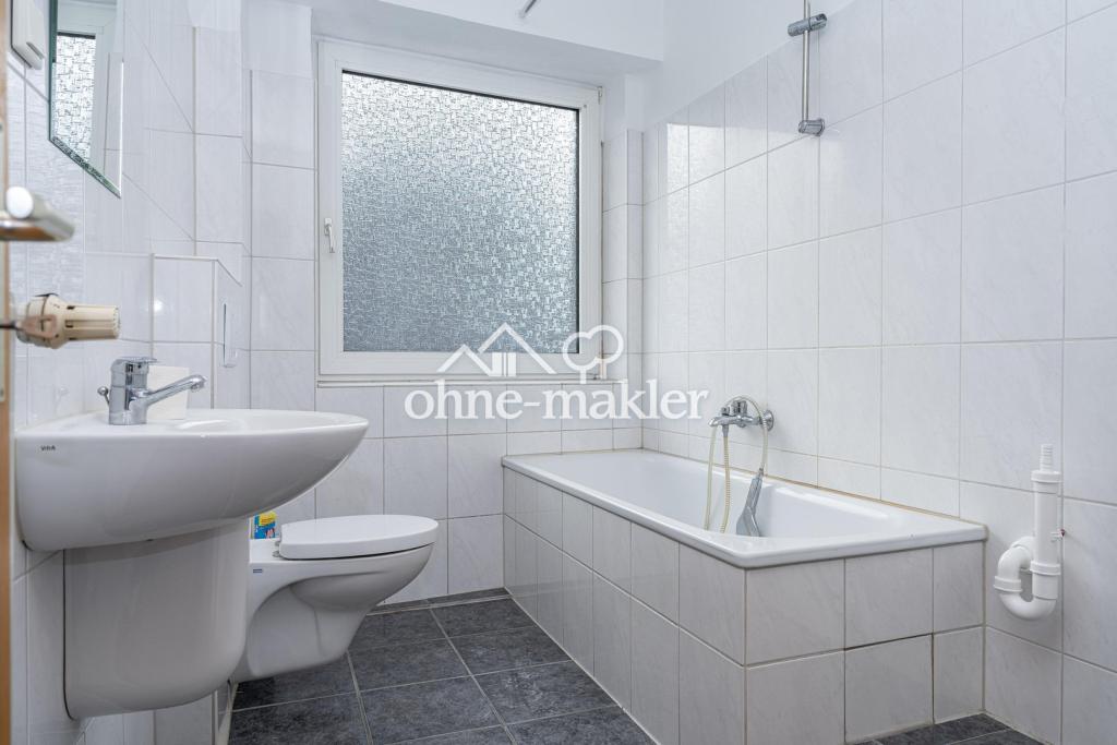 Ruhige, zentral gelegene 3 Zimmer Wohnung, Küche, Diele Bad in Oberhausen-Osterfeld - Photo 3