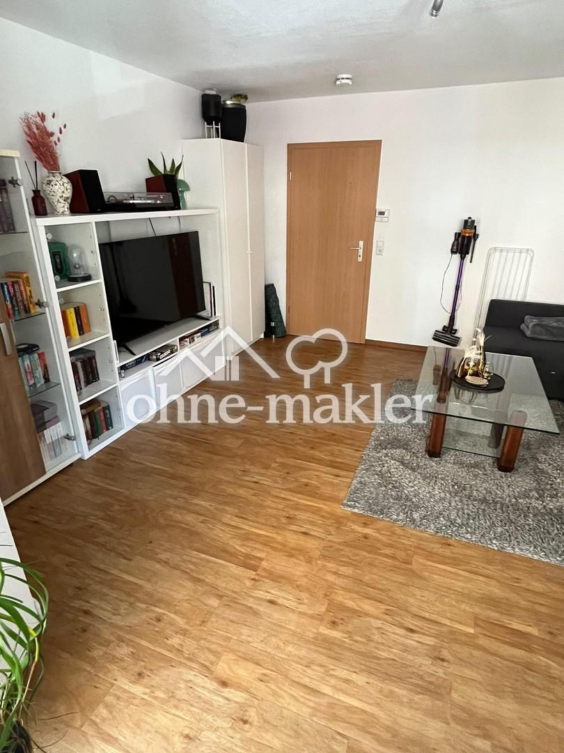 Schöne 3-Zimmer-Wohnung mit zwei Balkonen in der Karlsruher Oststadt - Foto 1