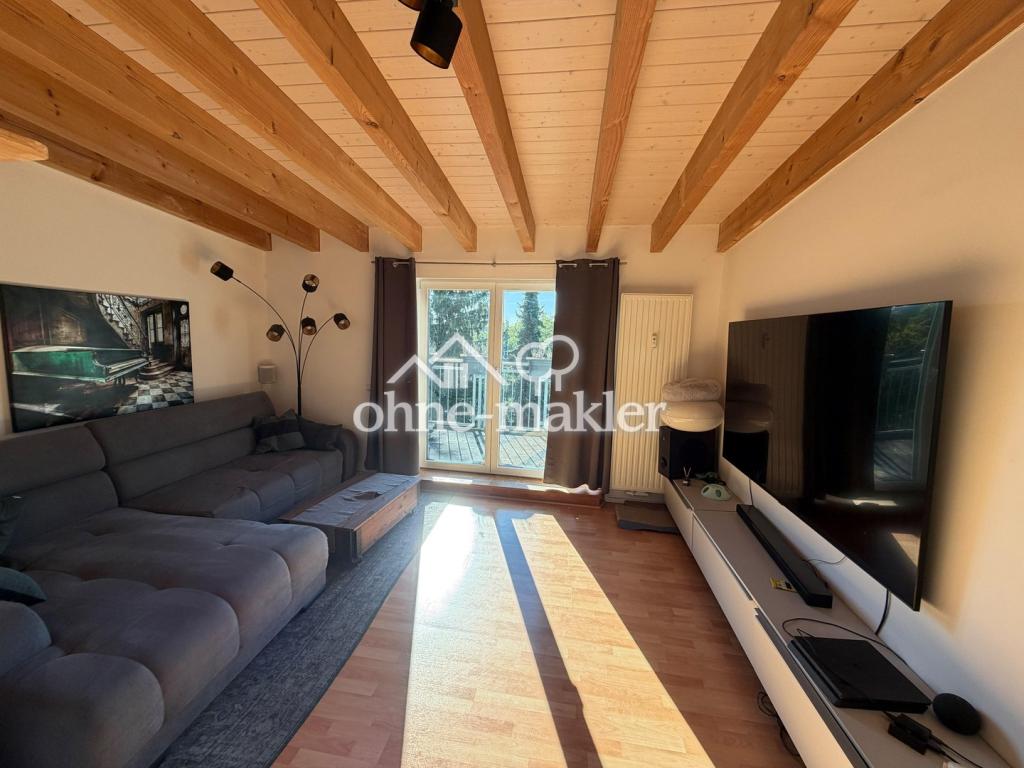 Exklusive 2 Zimmer DG Wohnung mit Loft-Charakter und zwei Dachterrassen in zentraler Lage - Foto 1
