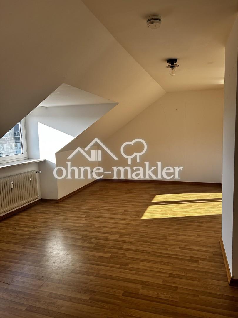 Zentral in München-Sendling: Schöne 2-Zimmer-Dachgeschosswohnung befristet auf 2 Jahre - Photo 3