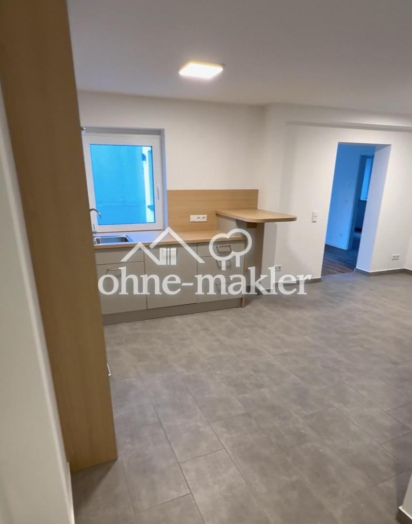 Wunderschöne 4-Zimmer Wohnung mit Balkon im Zentrum von Würzburg - Foto 1
