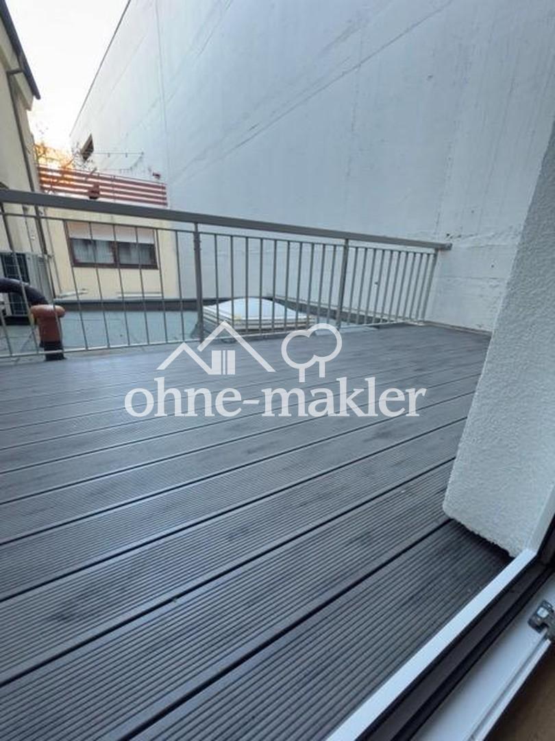 Wunderschöne 4-Zimmer Wohnung mit Balkon im Zentrum von Würzburg - Foto 4