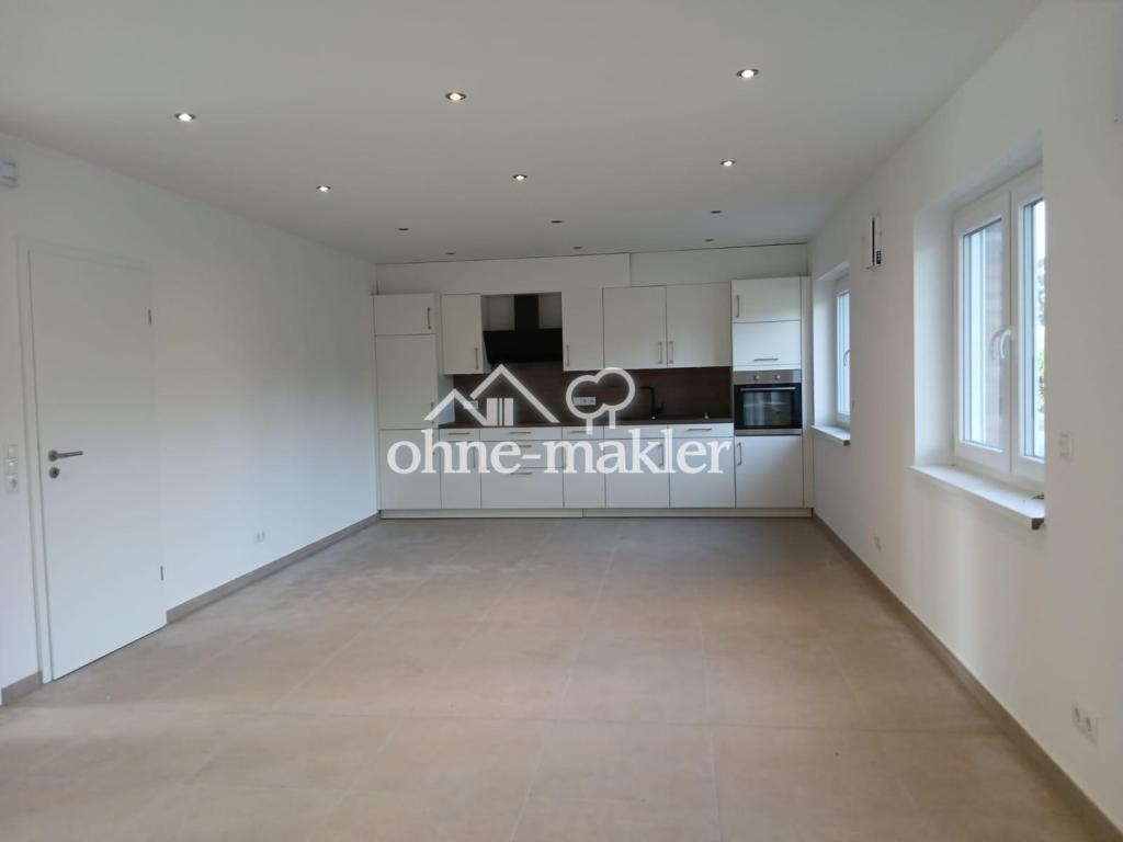 ERSTBEZUG 2026 - EG Wohnung mit Terrasse, PKW-Stellplatz und Abstellraum für Fahrräder - Photo 1