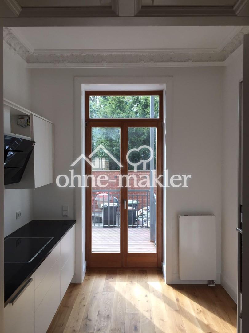 Altbaucharme trifft Moderne – stilvolle 2-Zimmer-Wohnung mit Balkon auf der Berger Straße - Photo 2