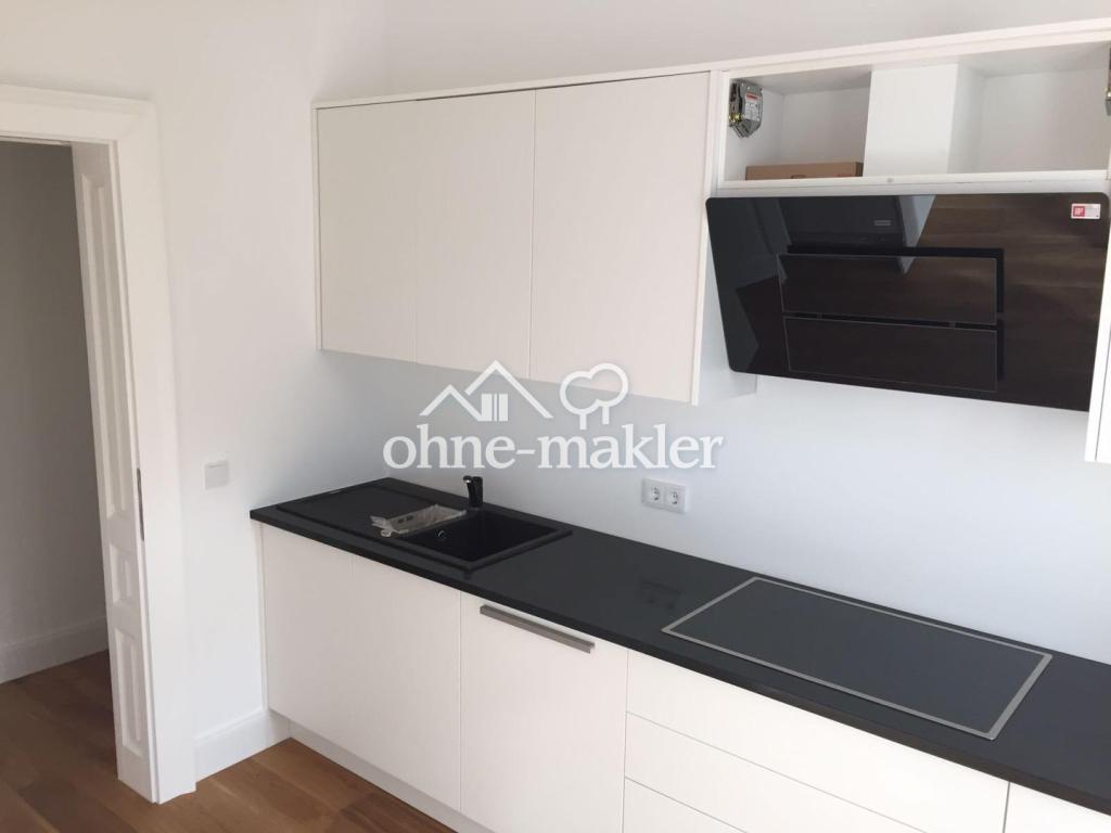 Altbaucharme trifft Moderne – stilvolle 2-Zimmer-Wohnung mit Balkon auf der Berger Straße - Foto 2