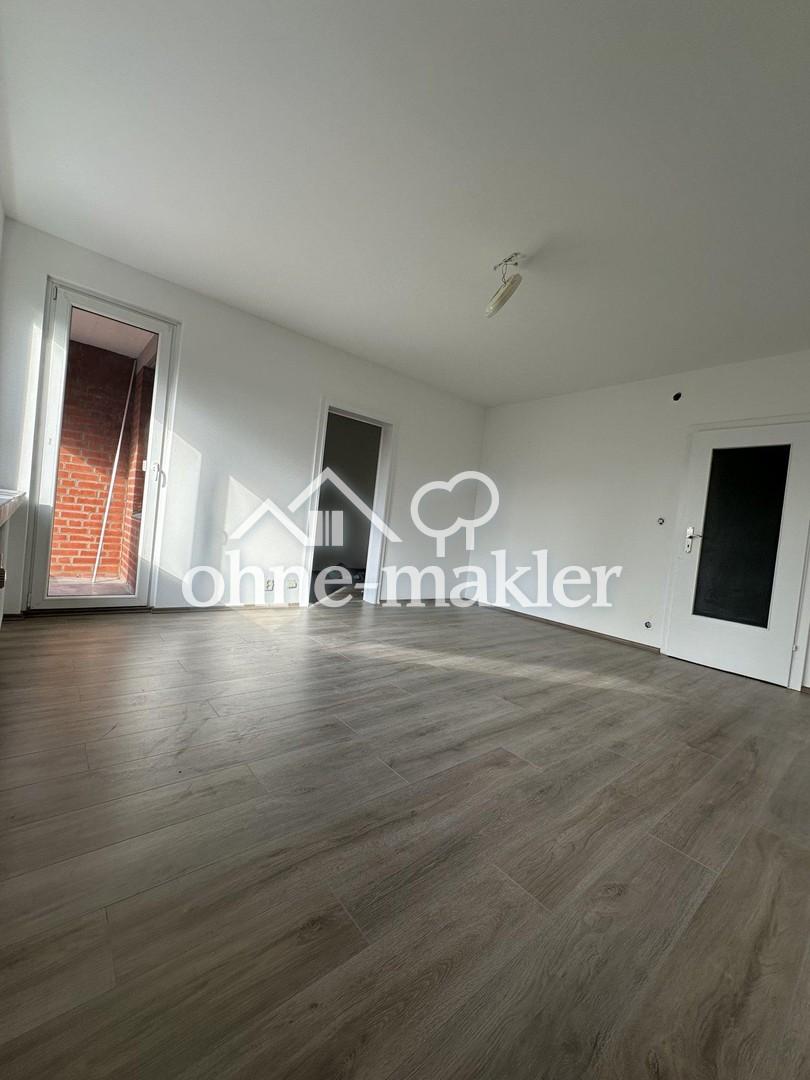 Erstbezug nach Komplettsanierung: 2-Zimmer-Wohnung mit Balkon in Hamburg-Stellingen - Foto 3