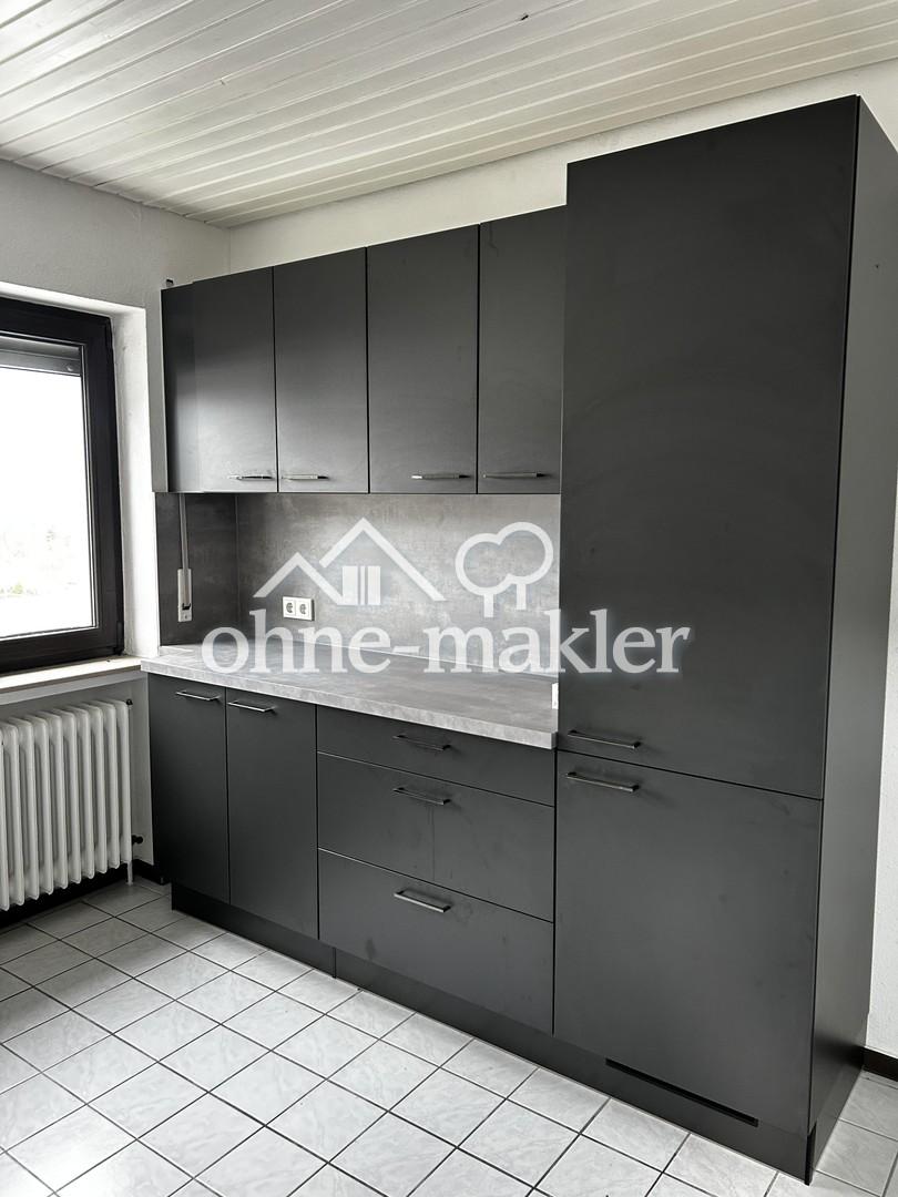 Helle 3- Zimmer Dachgeschosswohnung mit Balkon - Photo 2